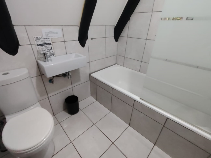 2 Bedroom Property for Sale in Utopia Nature Estate North West